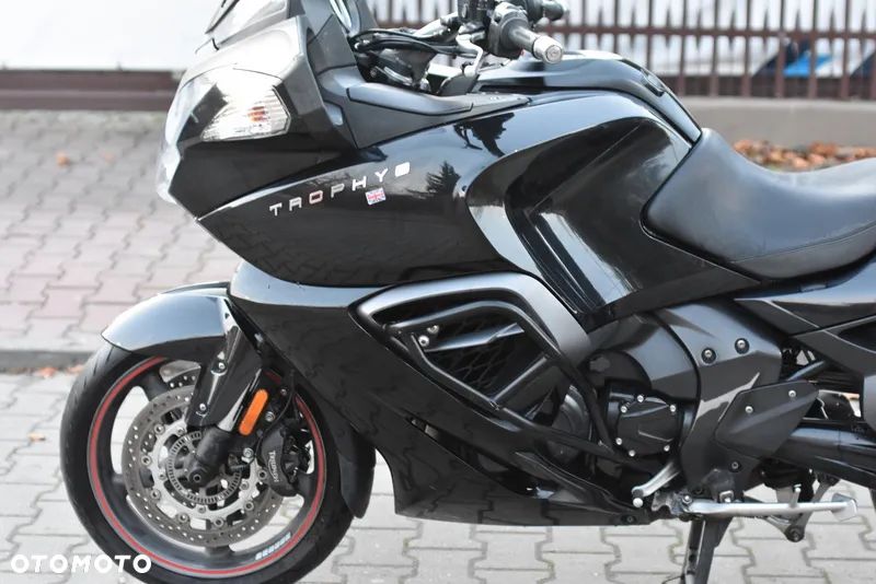 Triumph Trophy - 25