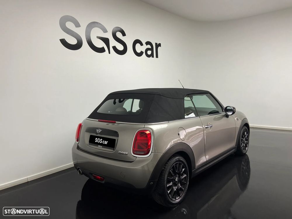 MINI Cabrio Cooper Auto - 4