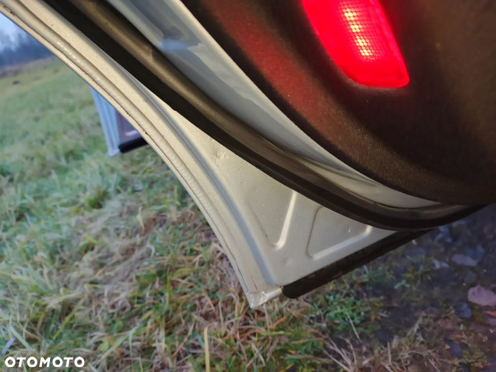 Mercedes-Benz Klasa E 220 CDI Elegance - 11