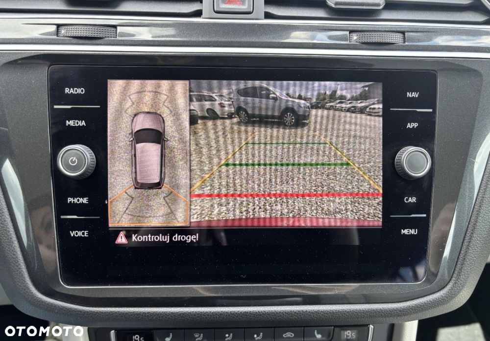 Volkswagen Tiguan - 8