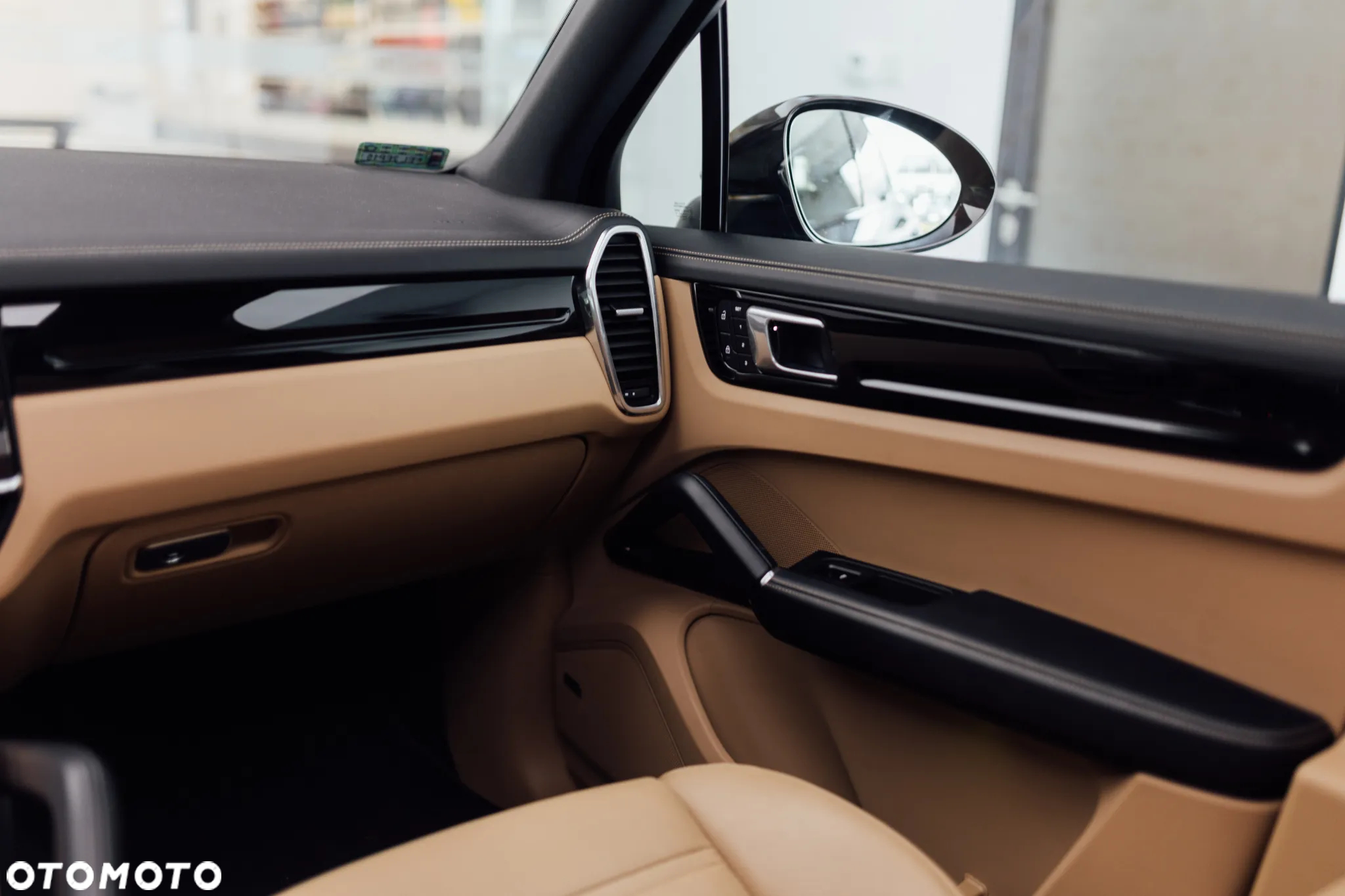 Porsche Cayenne Standard - 23