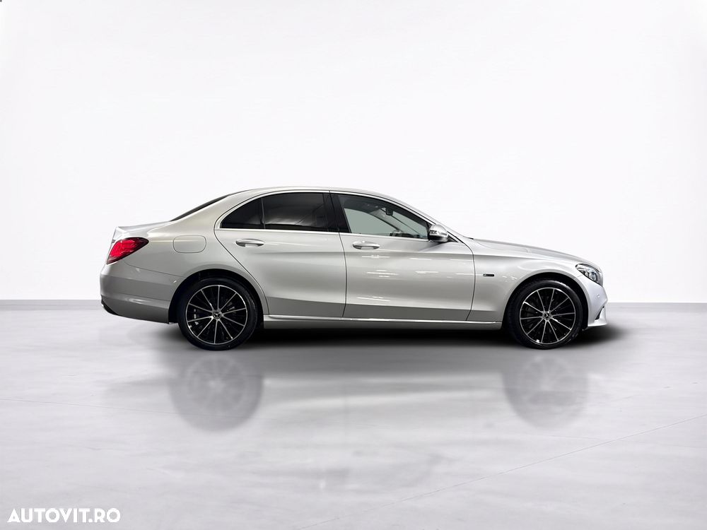 Mercedes-Benz C 300 d e Aut. - 7