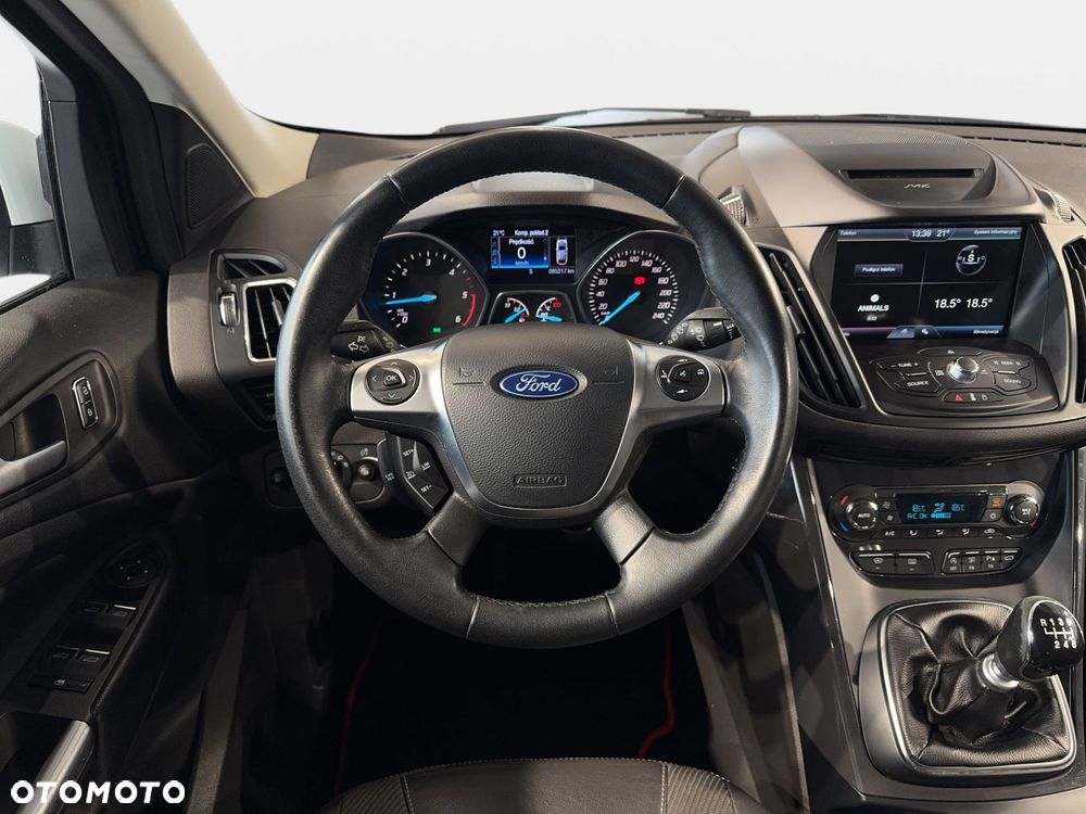 Ford Kuga - 18