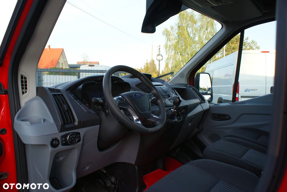 Ford Transit - 9