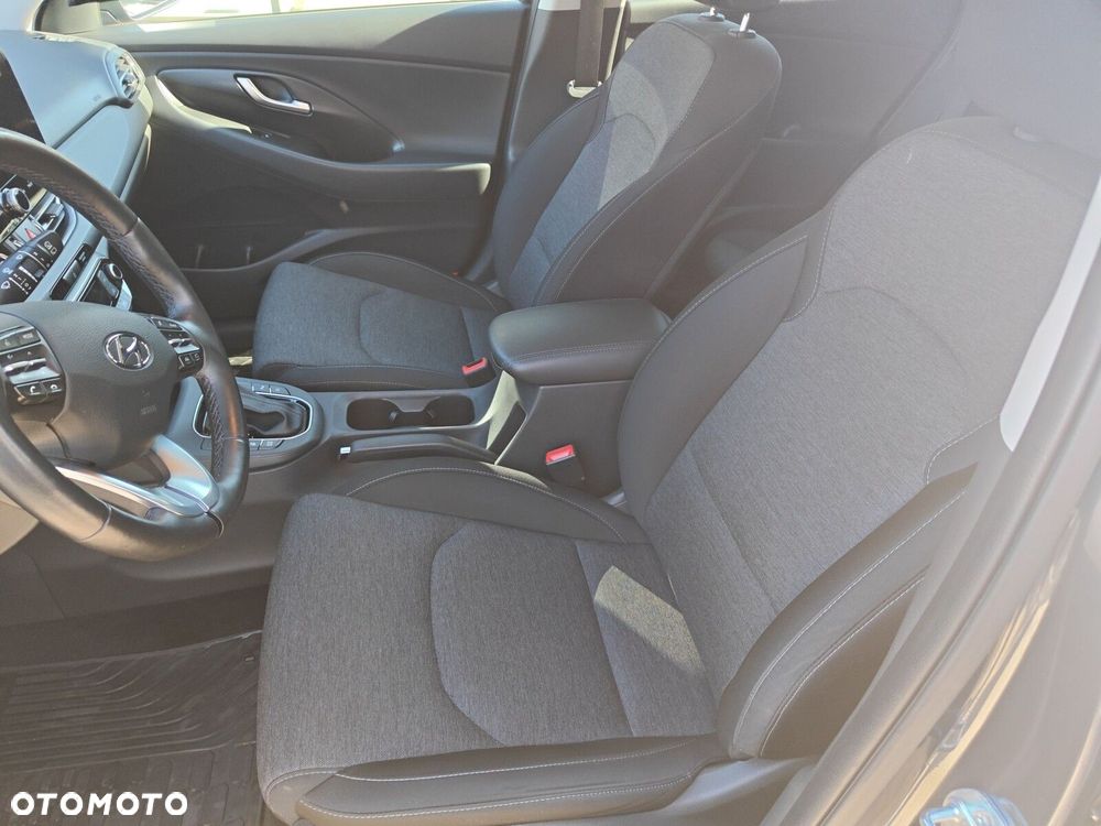 Hyundai i30 1.0 T-GDI Smart DCT - 12