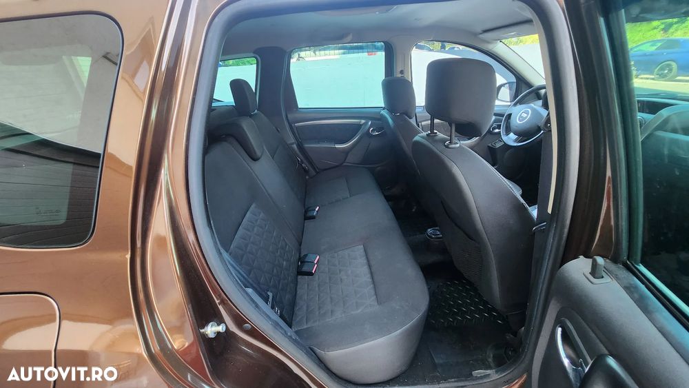 Dacia Duster dCi 110 FAP 4x4 Laureate - 10