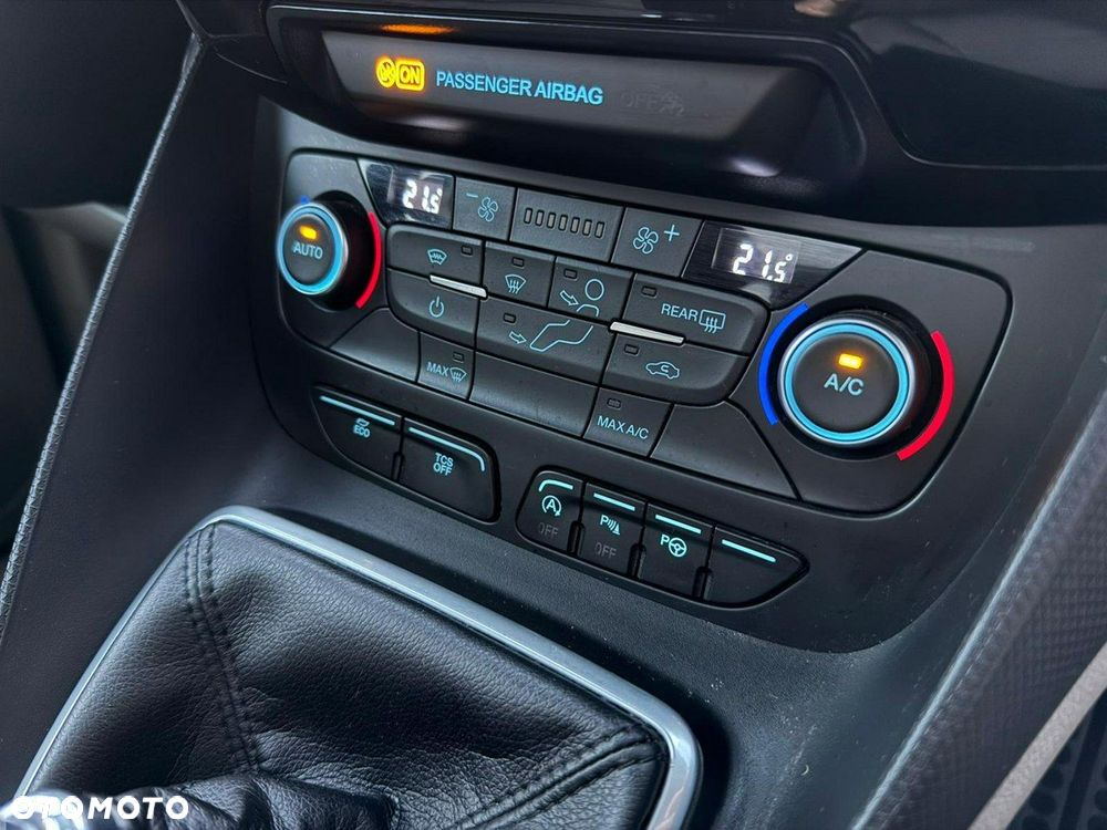 Ford Tourneo Connect Grand - 14