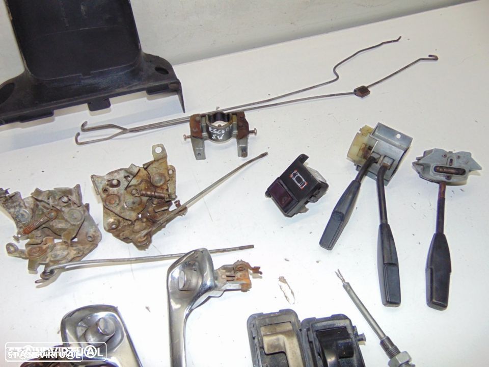 Ford Escort MK I 3PT - várias peças - 4