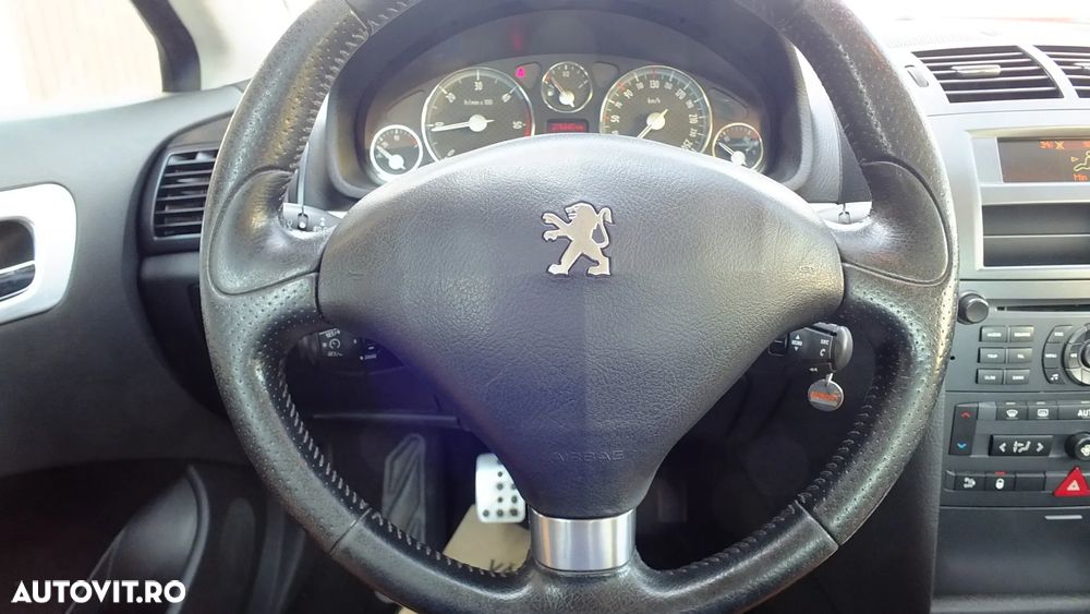 Peugeot 407 Coupe HDi FAP 135 Sport - 10
