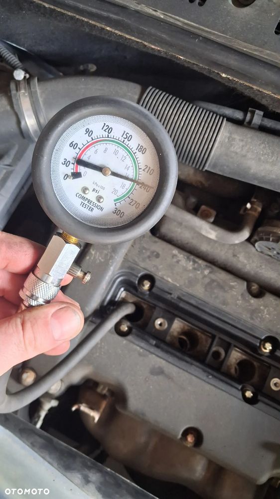 Na części Opel Meriva A LIFT silnik 1.4 16v 90 KM Twinsport Z14XEP lakier Z21C skrzynia maska zderzak drzwi klapa szyba fotel kanapa lusterko lampa deska GWARANCJA !!! Przód Tył Zestaw Komplet Drzwi Klapa Zderzak Błotnik Maska Grill Atrapa Szyba Pas Lampa Lusterko Boczki Fotel Kanapa Kokpit Deska Rozdzielcza Przełącznik Włącznik Sterownik Przewody Wiązka Instalacja Moduł Komputer Czujnik Listwa Pompa Alternator Wtryski Głowica Rozrusznik Kompresor Sprzęgło Dwumas Silnik  Skrzynia ABS Klimatyzacji Paliwa Wspomagania Kolektor Turbina Przepustnica Zawór Chłodnica Koło Hak Belka Sanki Zawieszenie Mcpherson Półoś Amortyzator Wydech Tłumik Zacisk Most - 18