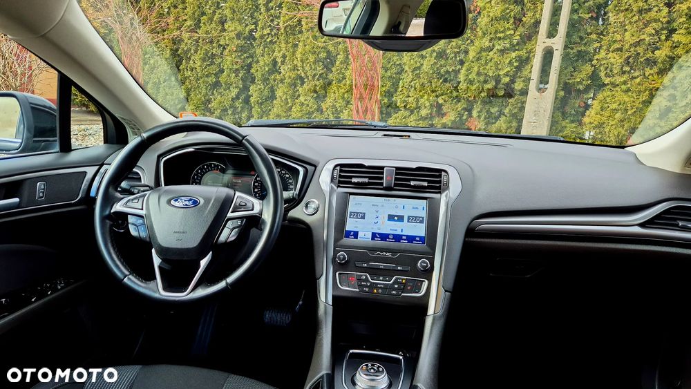 Ford Mondeo 2.0 EcoBlue Titanium - 26