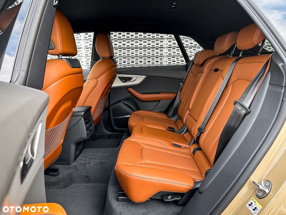 Audi Q8 - 37