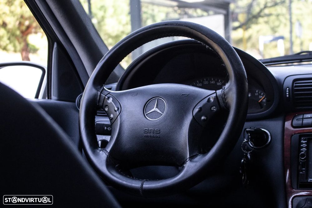 Mercedes-Benz C 220 - 30