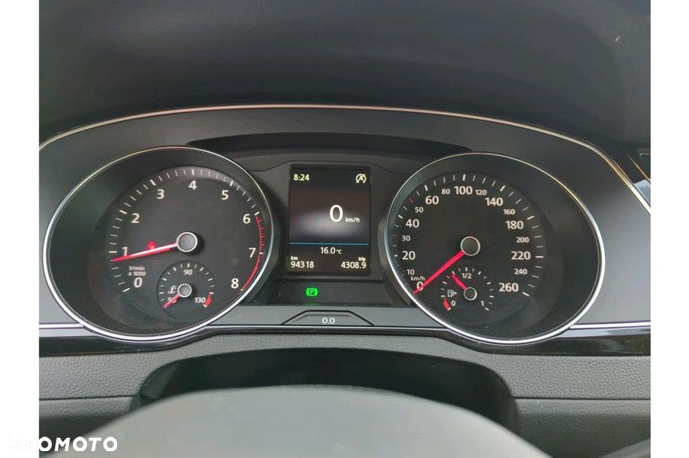 Volkswagen Passat Variant 1.5 TSI EVO Business - 6
