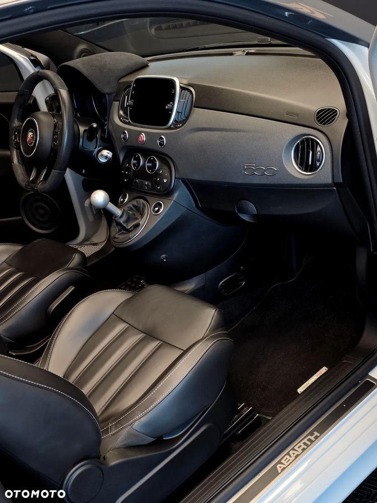 Abarth 595C - 23