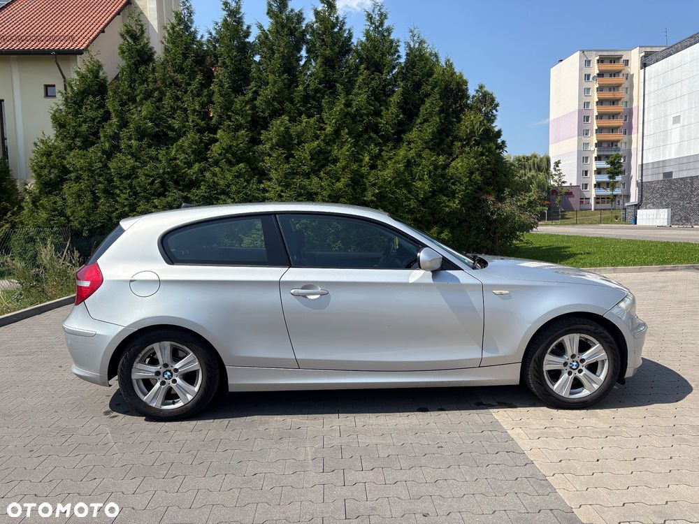 BMW Seria 1 118d DPF - 3