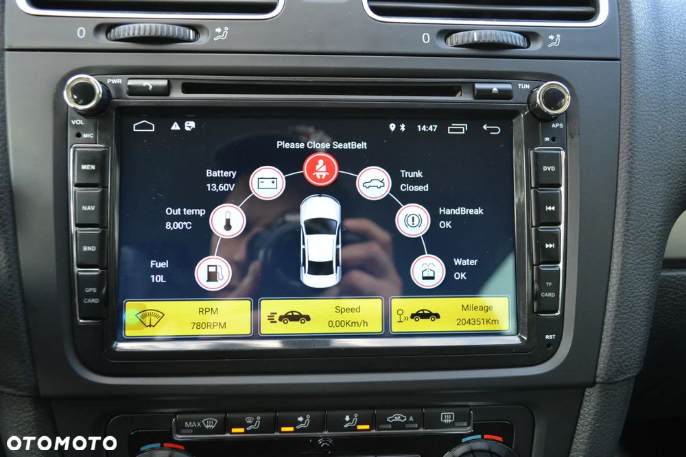 Volkswagen Golf - 31