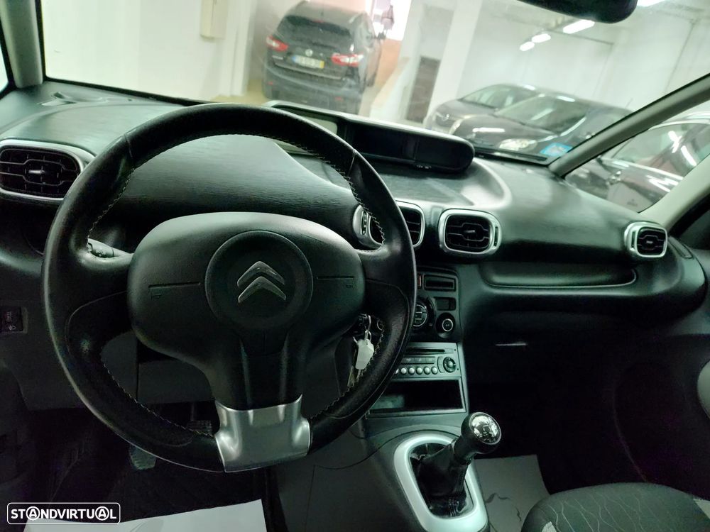 Citroën C3 Picasso 1.6 HDi Seduction - 11