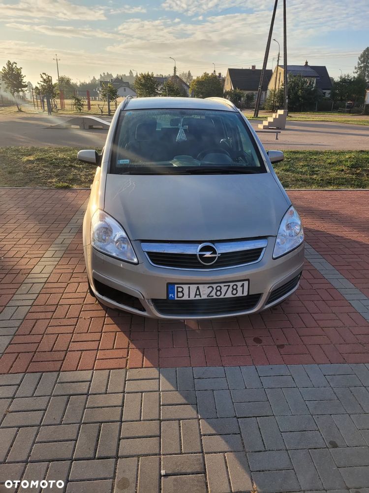 Opel Zafira 1.8 Elegance - 1