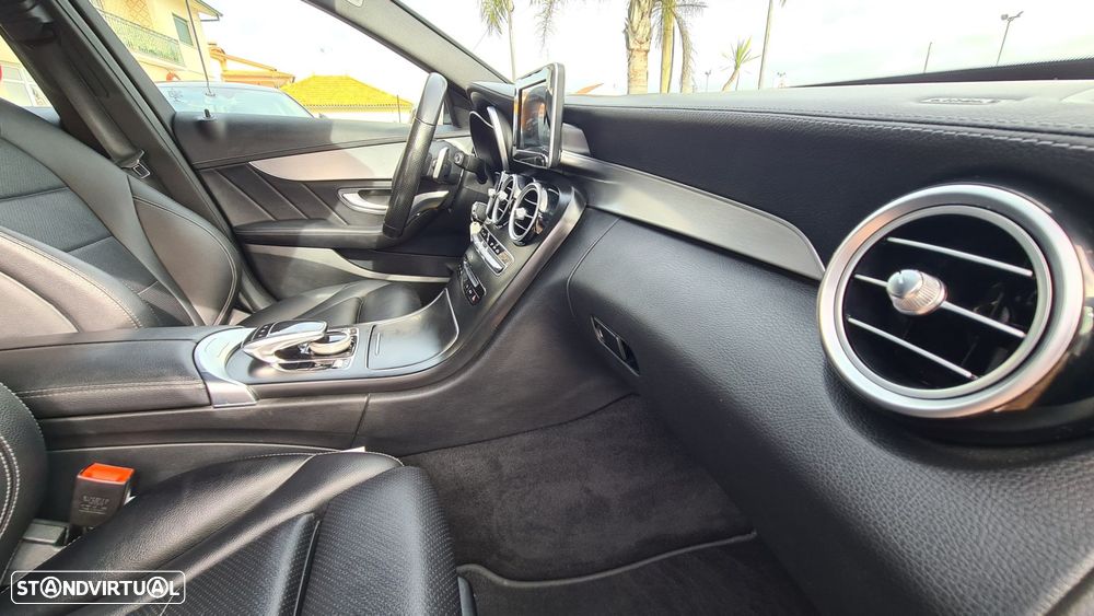 Mercedes-Benz C 300 - 16