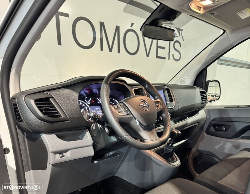 Opel Vivaro 1.5 CDTi L3H1 Essentia Inc - 27