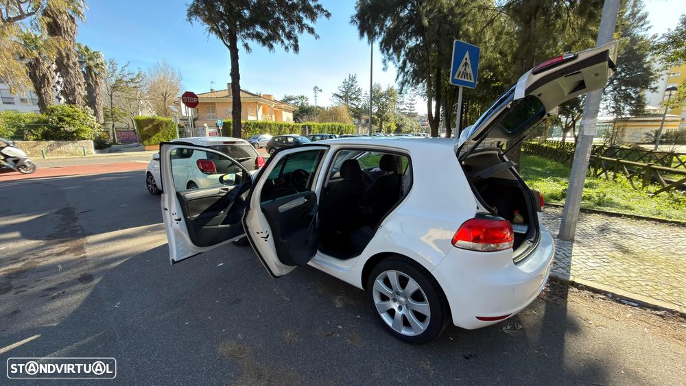 VW Golf 1.6 TDi DPF BlueMotion MATCH - 3