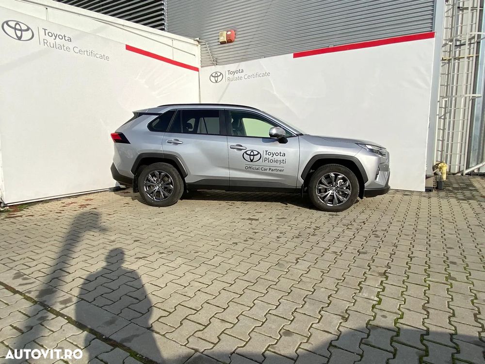 Toyota RAV4 2.5 Hybrid VVT-iE 4x4 Luxury - 3
