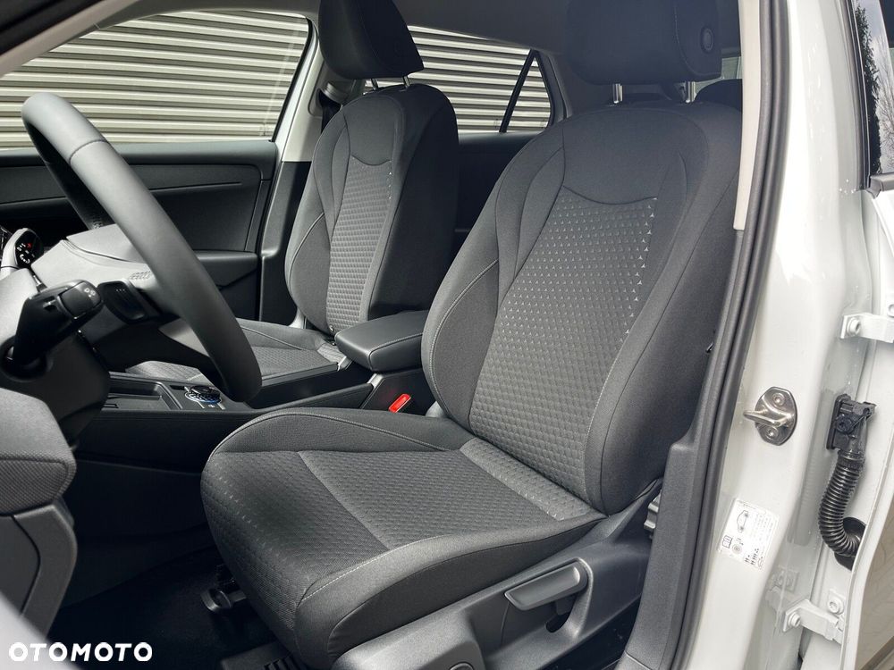 Volkswagen T-Roc - 13
