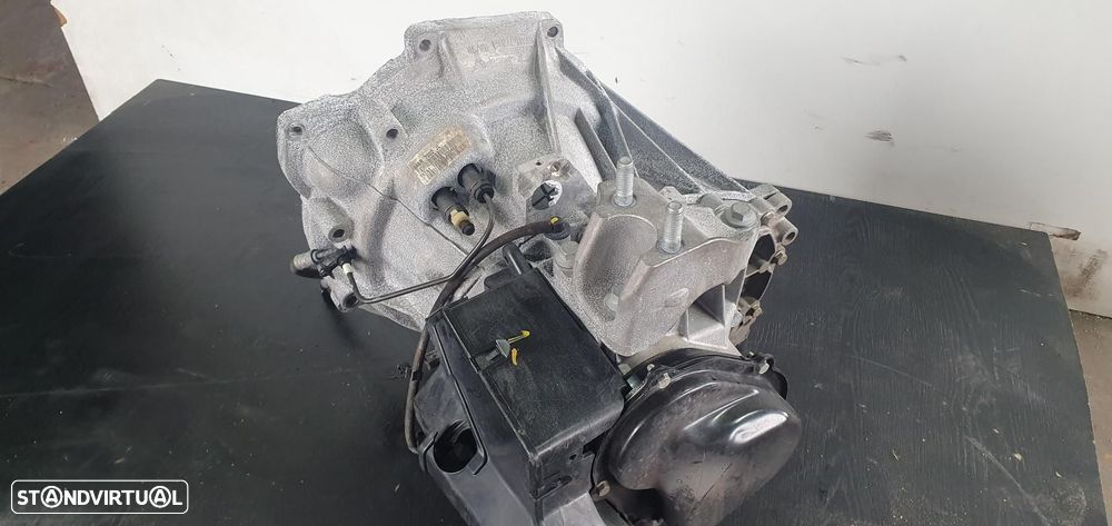 CAIXA DE VELOCIDADES FORD FIESTA CNN - 1