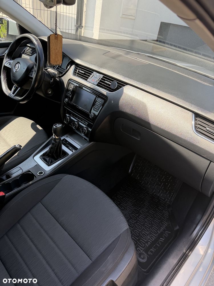 Skoda Octavia - 12
