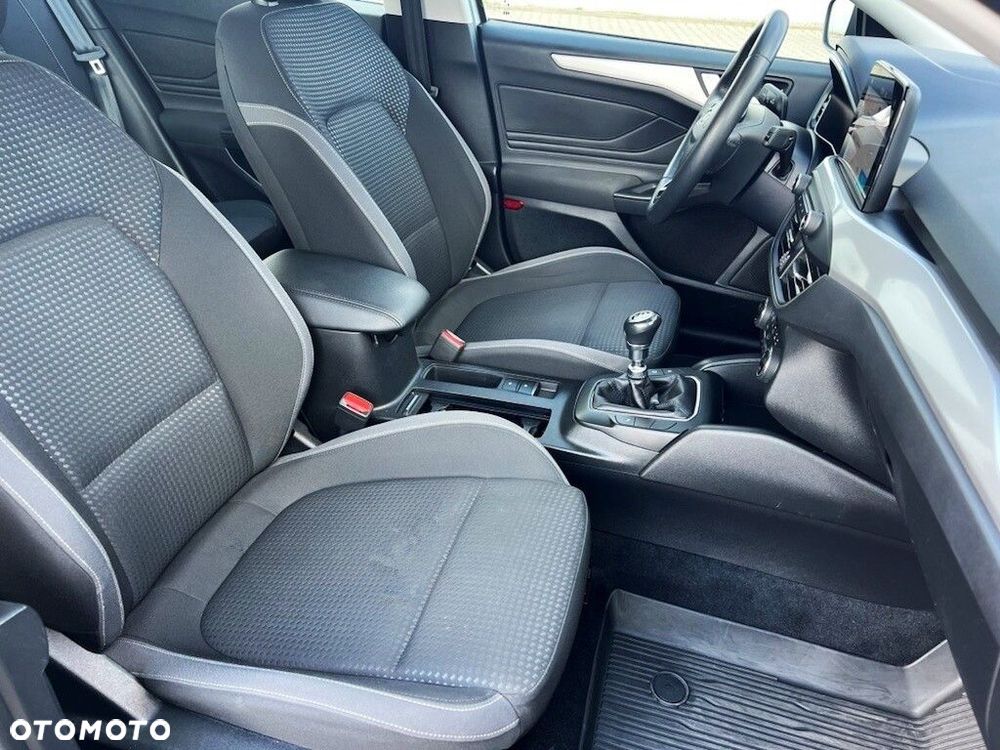 Ford Focus 1.5 EcoBlue Titanium Business - 35