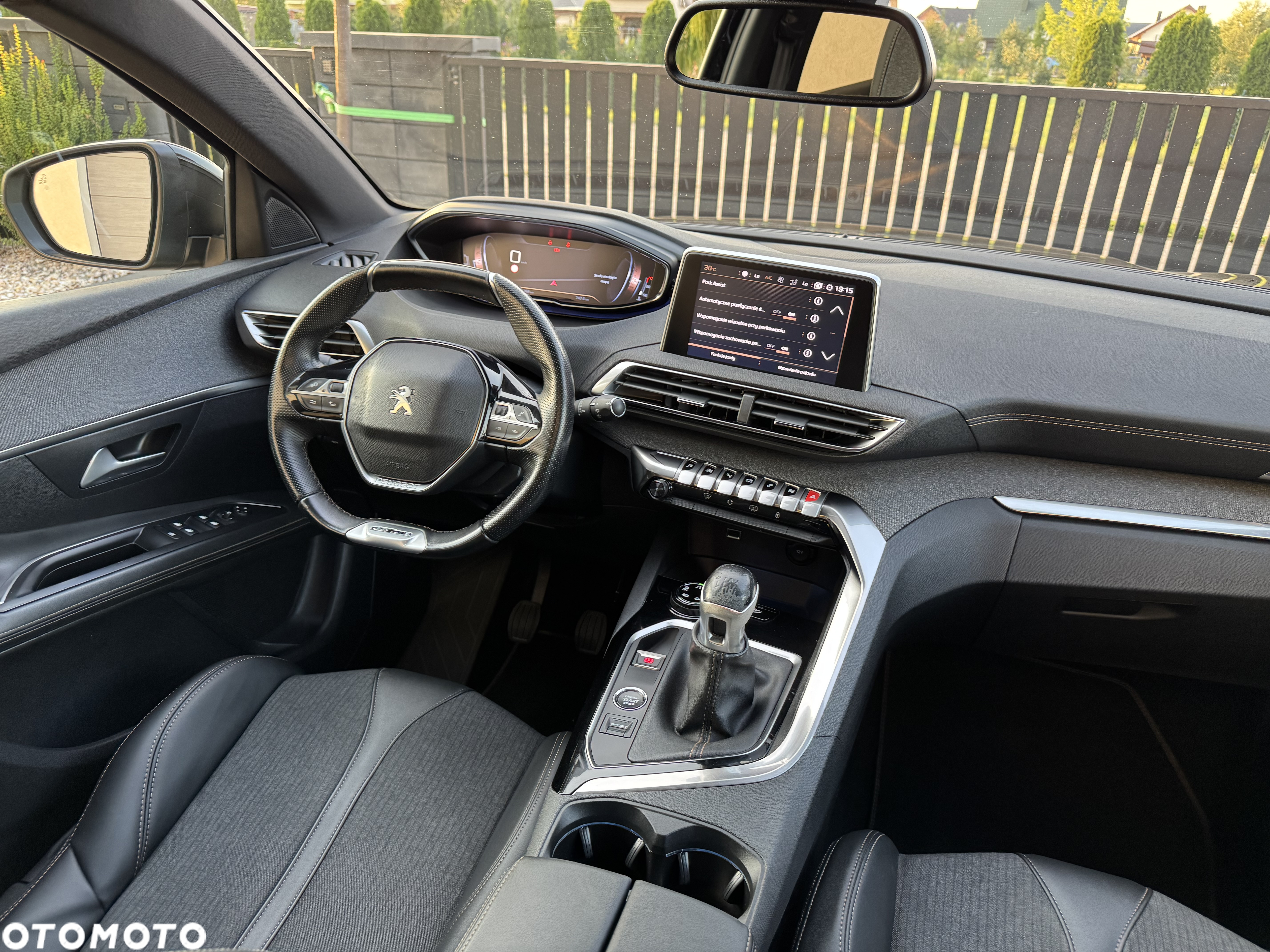 Peugeot 3008 1.5 BlueHDi GT S&S - 18