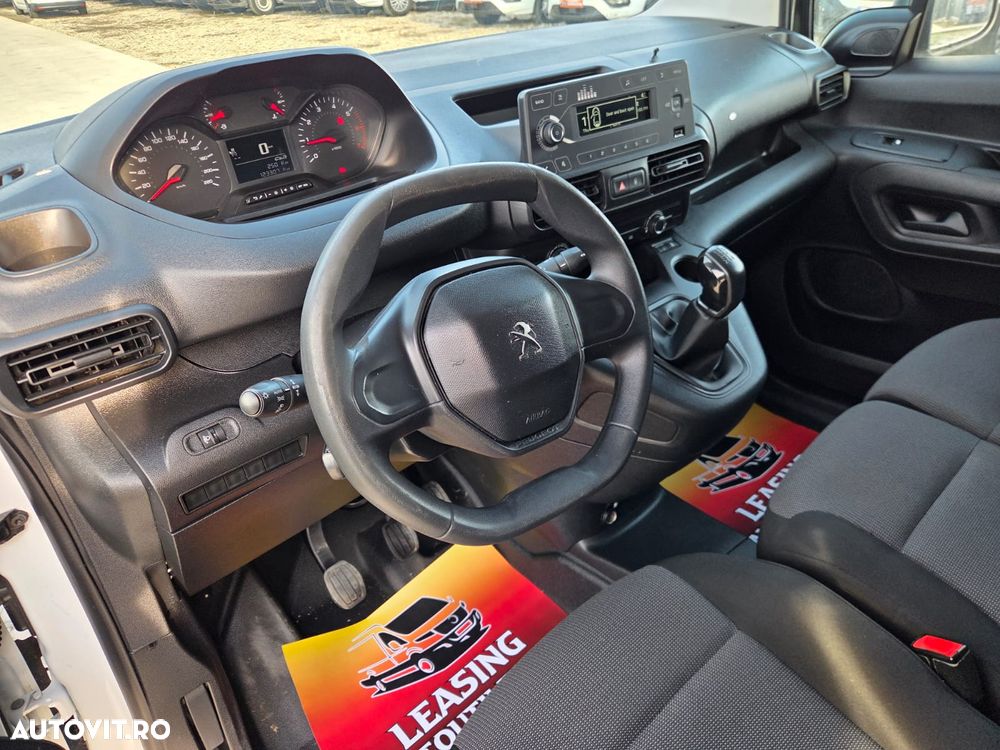 Peugeot New Partner L1H1 - 19