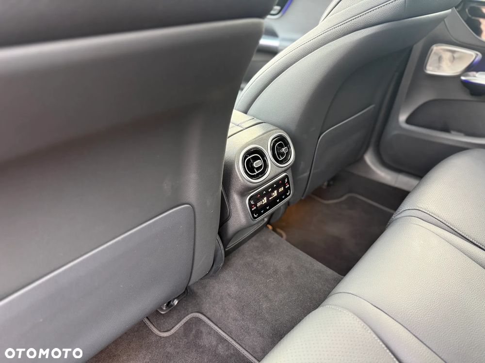 Mercedes-Benz GLC 220 d 4Matic 9G-TRONIC Edition Avantgarde - 14