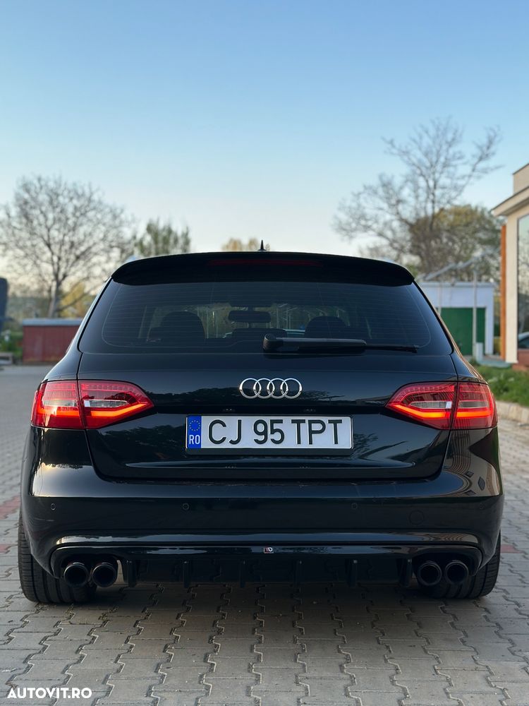 Audi A4 2.0 TDI DPF multitronic S line Sportpaket - 7