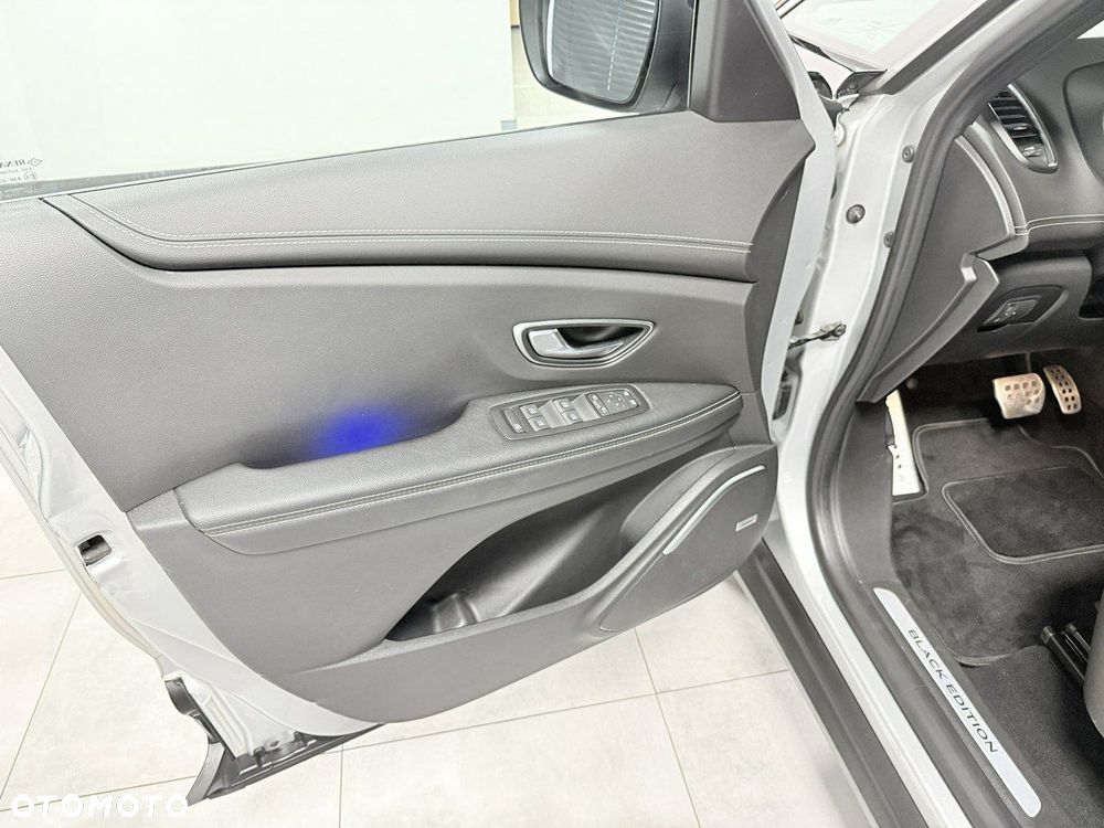 Renault Scenic - 37