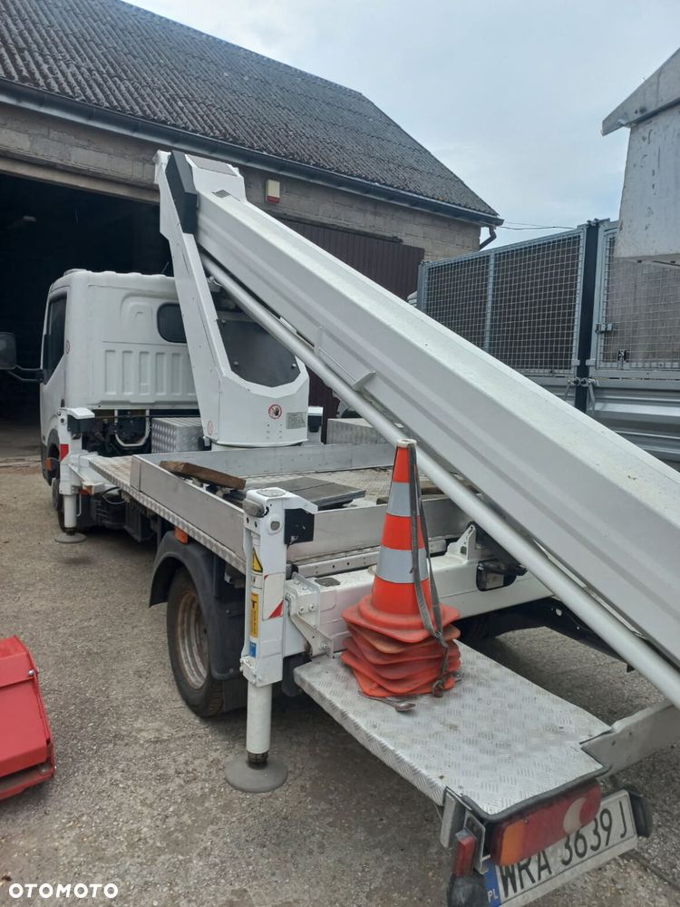 Nissan nissan cabstar - 4