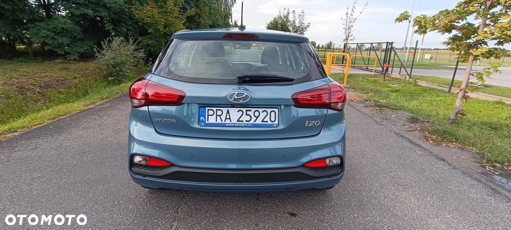 Hyundai i20 - 8