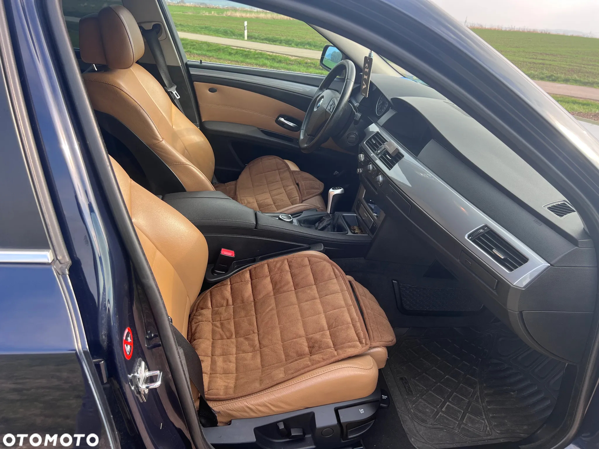 BMW Seria 5 520i - 4