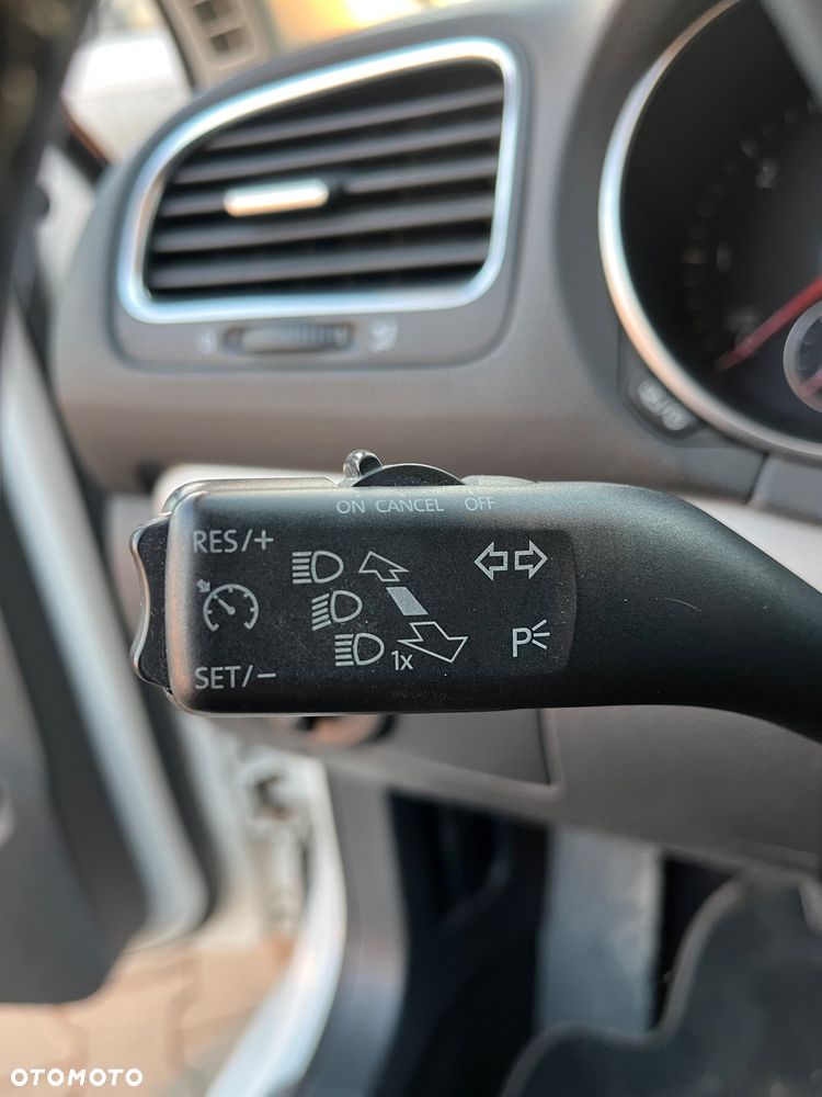 Volkswagen Golf 1.6 TDI BlueMot Trendline - 24