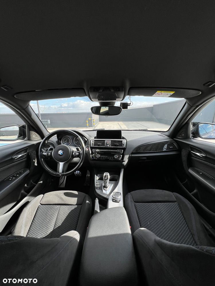BMW Seria 1 M140i xDrive Shadow sport - 22