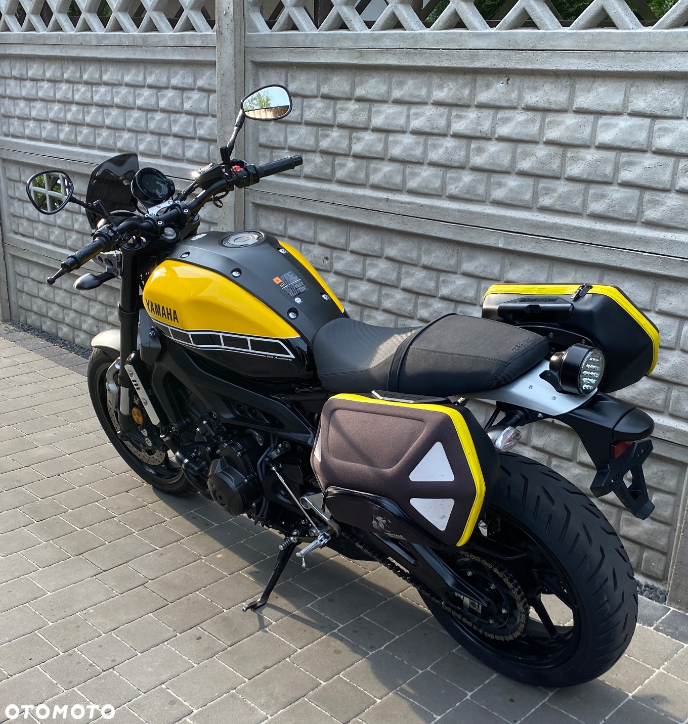 Yamaha XSR - 14