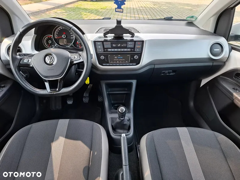 Volkswagen up! 1.0 TSI high - 11