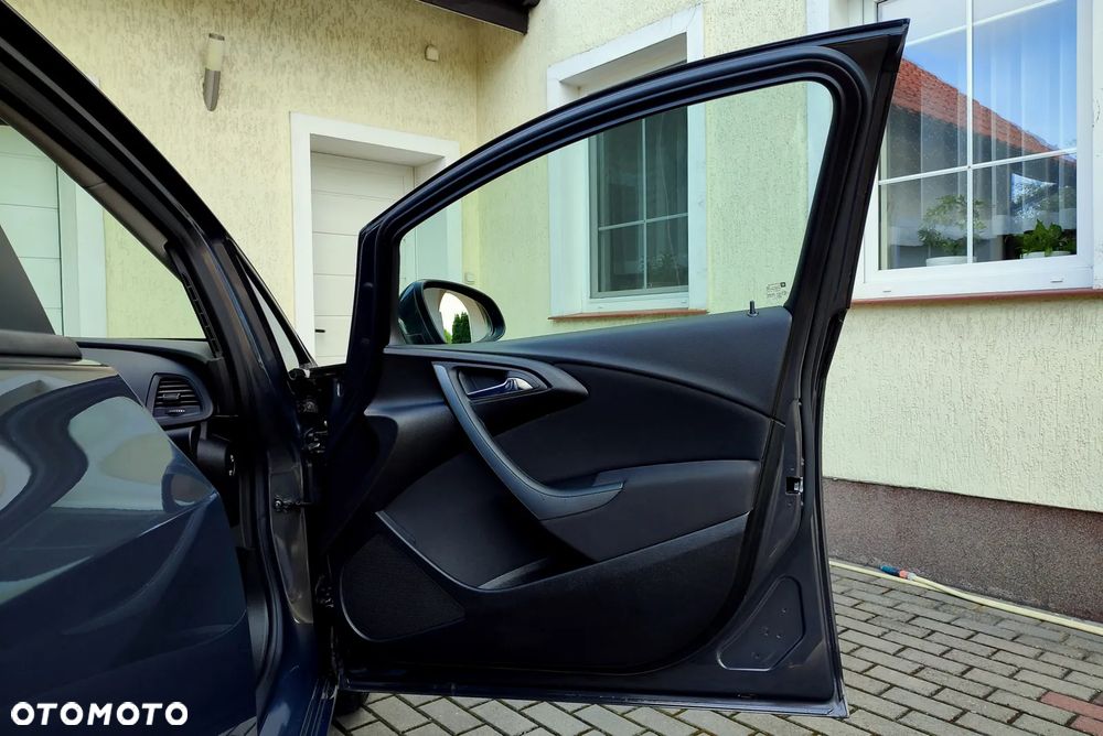 Opel Astra 1.4 Turbo Selection - 34