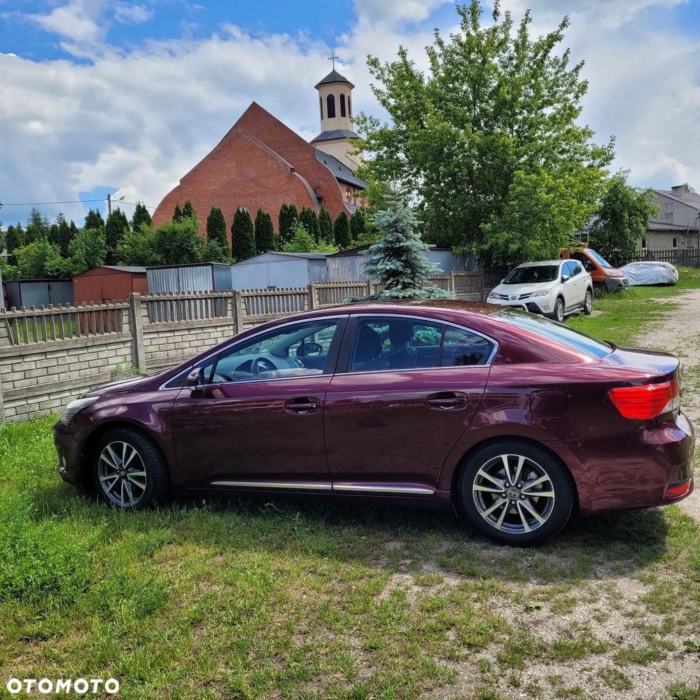 Toyota Avensis 1.8 Style - 7
