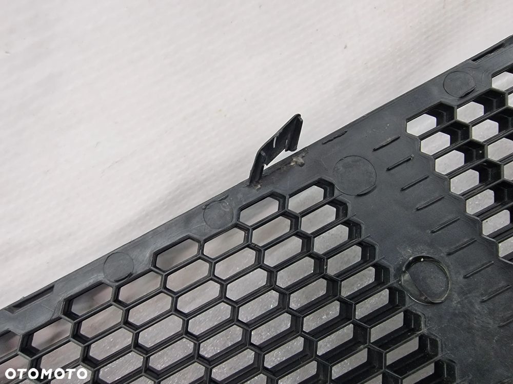 NISSAN ALMERA N16 LIFT 02- KRATKA ŚRODKOWA , NR 62254BN700 / 9555M010 , NR AUKCJI KR523 - 17