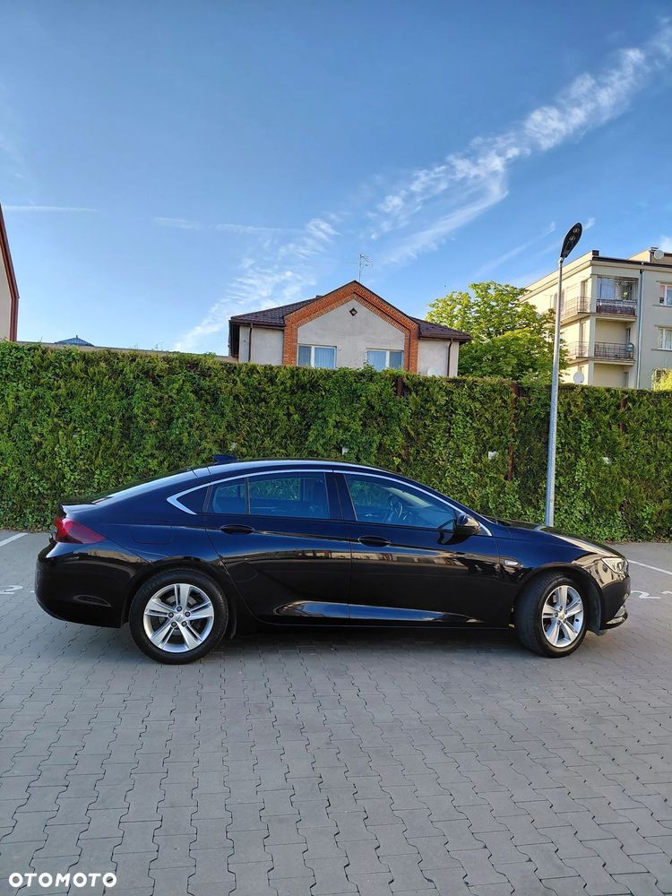 Opel Insignia - 11