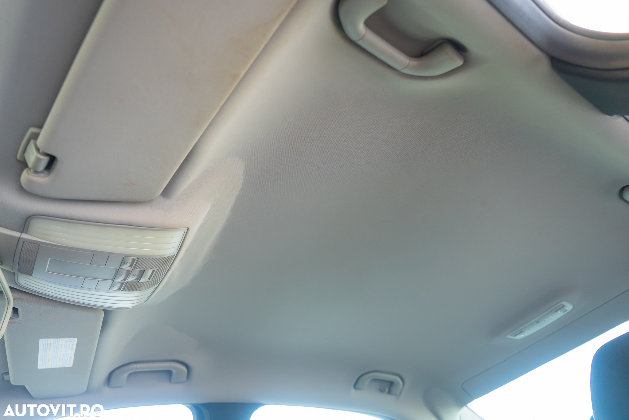 Mercedes-Benz E 200 CDI BlueEfficiency - 18