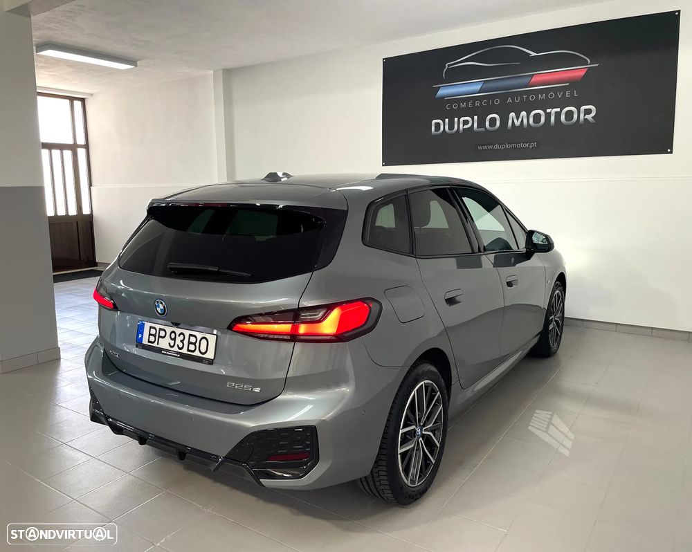 BMW 225xe Active Tourer e xDrive Pack Desportivo M - 6