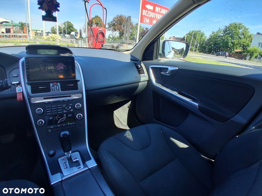 Volvo XC 60 D3 Momentum - 13